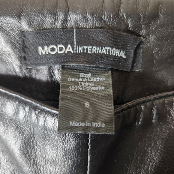 Moda International Black Genuine Leather Bootcut Mid Rise Pants-Size 6 - Picture 10 of 11